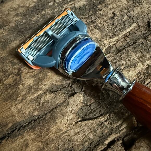 Imperium Shaving Handmade Cocobolo Luxury Razor - Fits Gillette Mache 3/Fusion - Picture 3 of 5